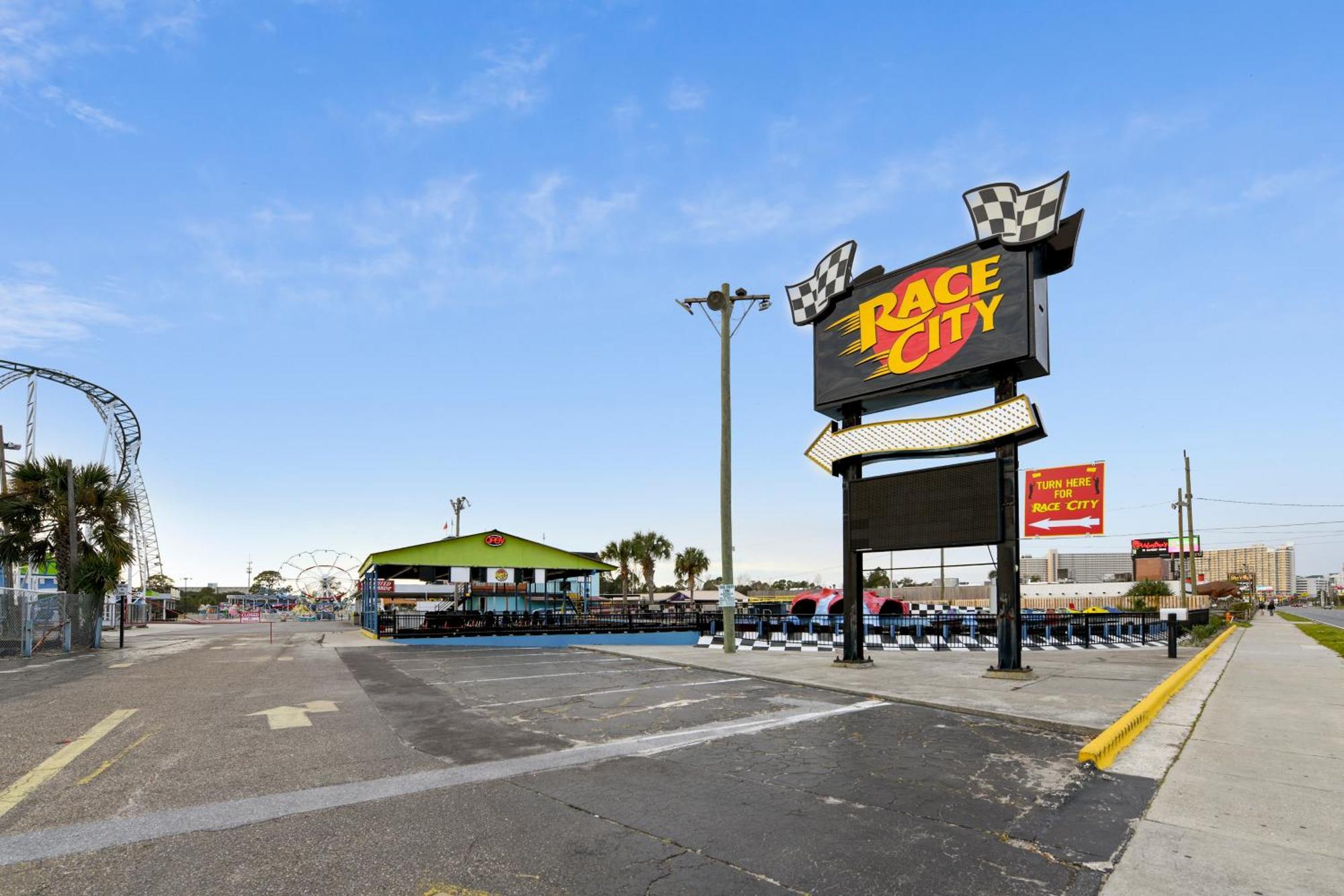 Gone Coastal - Tidewater Beach Resort #2410 By Book That Condo Panama City Beach Exterior foto
